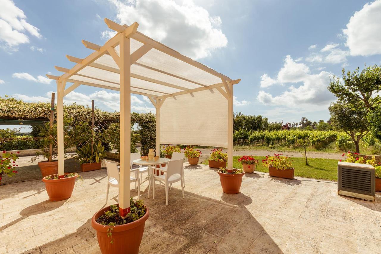 Tenuta Giardini Nuovi 노볼리 외부 사진